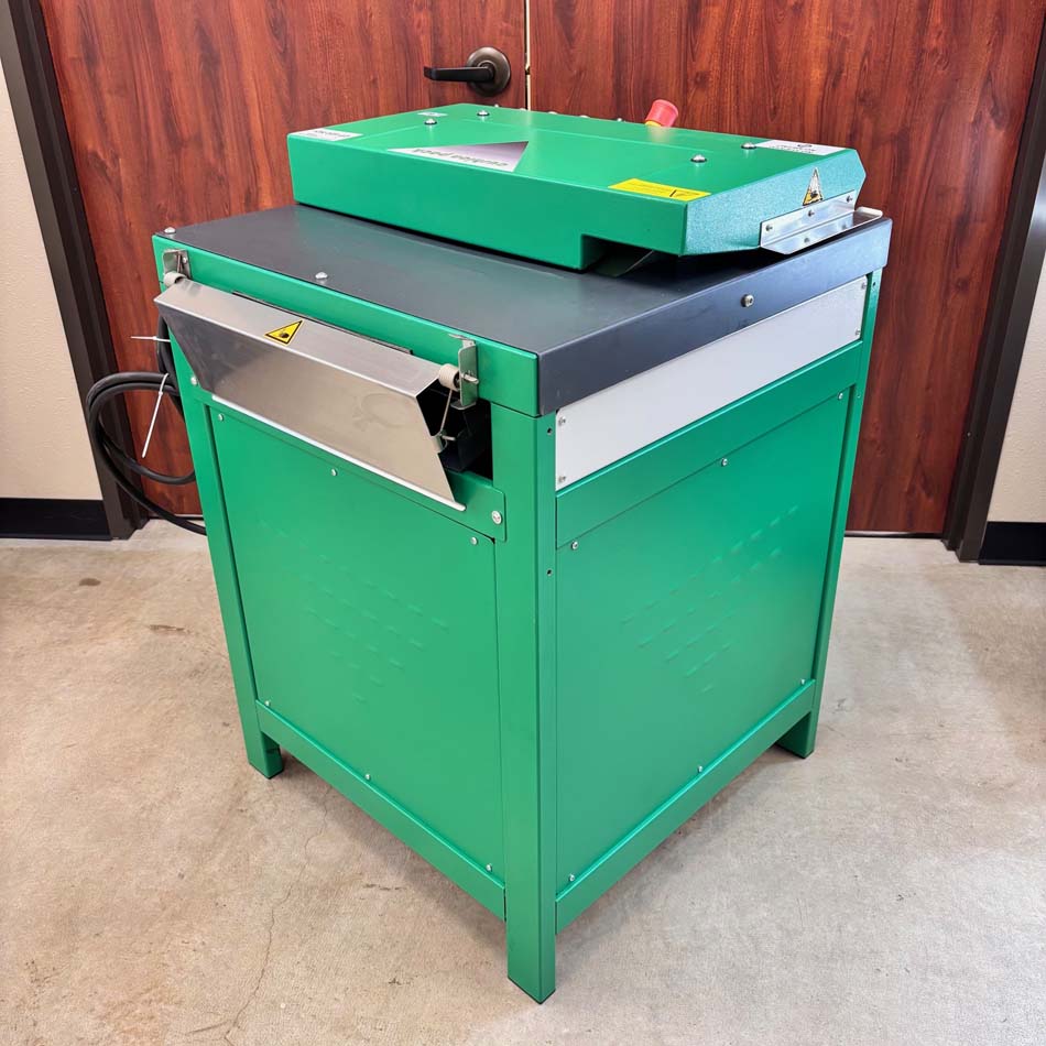 AABES © Cushion Pack CP422 Series2+ High Capacity Cardboard Shredder DEMO UNIT 480 Volt, 3 Phase, 60 Hz - CUSHION CP422 S2 DEMO