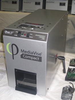 Phiston Technologies MediaVise MV02 Compact Digital Media Sanitizer 